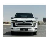 Toyota Land Cruiser VX 2023