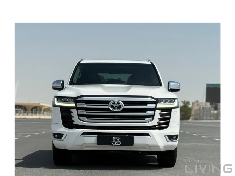 Toyota Land Cruiser VX 2023