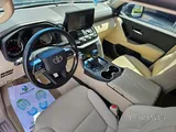 Toyota Land Cruiser VX 2023