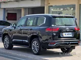 Toyota Land Cruiser VX Twin Turbo 2025
