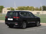 Toyota Land Cruiser  VX  - Twin Turbo / 3.5 L