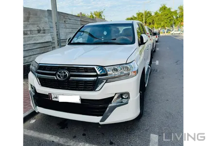 Toyota Land Cruiser VXR 2011