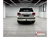 Toyota Land Cruiser VXR 2010 V8