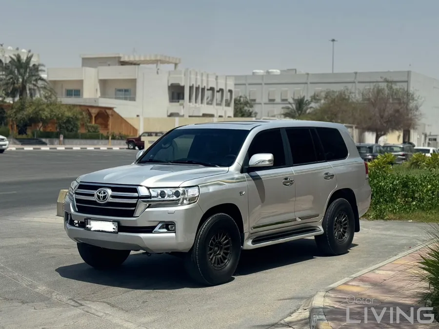 Toyota Land Cruiser VXR 2011