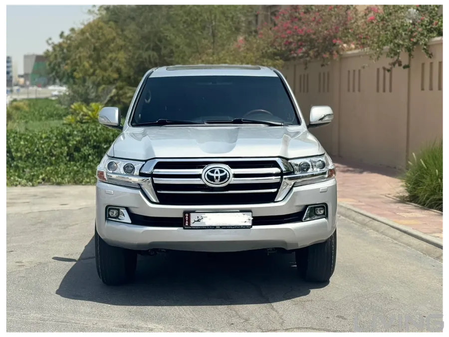 Toyota Land Cruiser VXR 2011