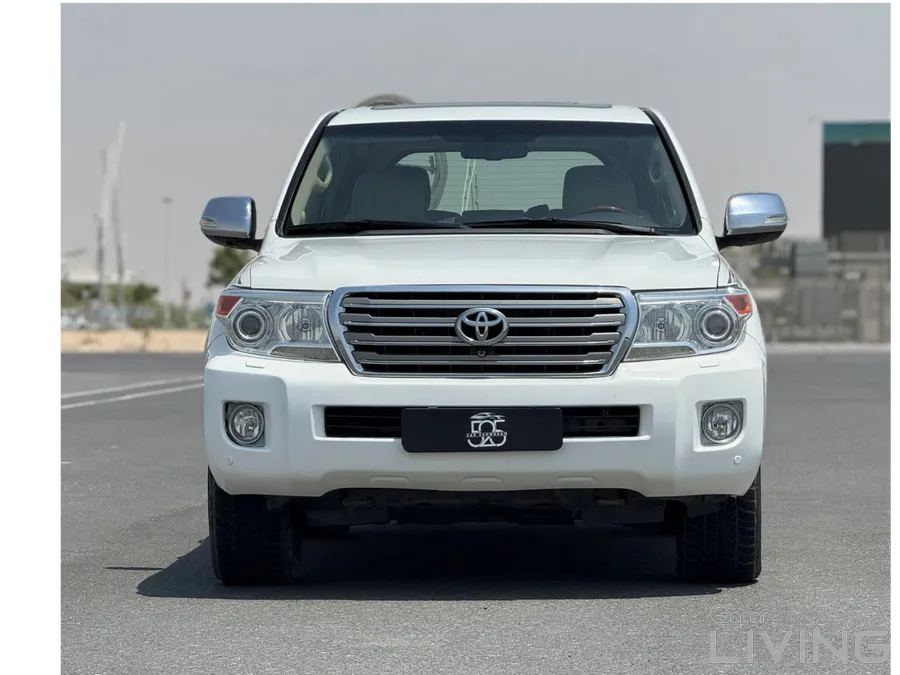 Toyota Land Cruiser VXR 2014