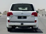 Toyota Land Cruiser VXR 2014