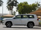Toyota Land Cruiser VXR 2018