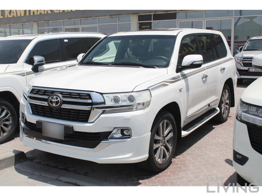 Toyota Land Cruiser VXR 2019