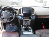 Toyota Land Cruiser VXR 2019