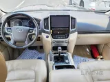 Toyota Land Cruiser VXR 2019 V8
