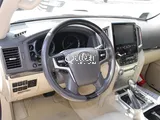 Toyota Land Cruiser VXR 2021