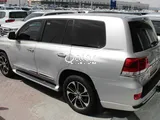 Toyota Land Cruiser VXR 2021