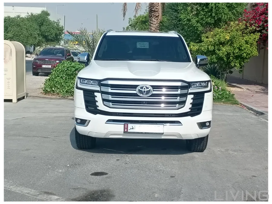 Toyota Land Cruiser VXR 2022