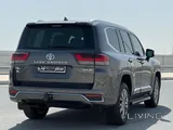 Toyota Land Cruiser VXR twin turbo 2023