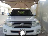 TOYOTA  LAND CRUISER  VXR  V8  2013 MODEL  REGISTERED IN 2014