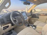 Toyota land curser  2016 v8 full option salji