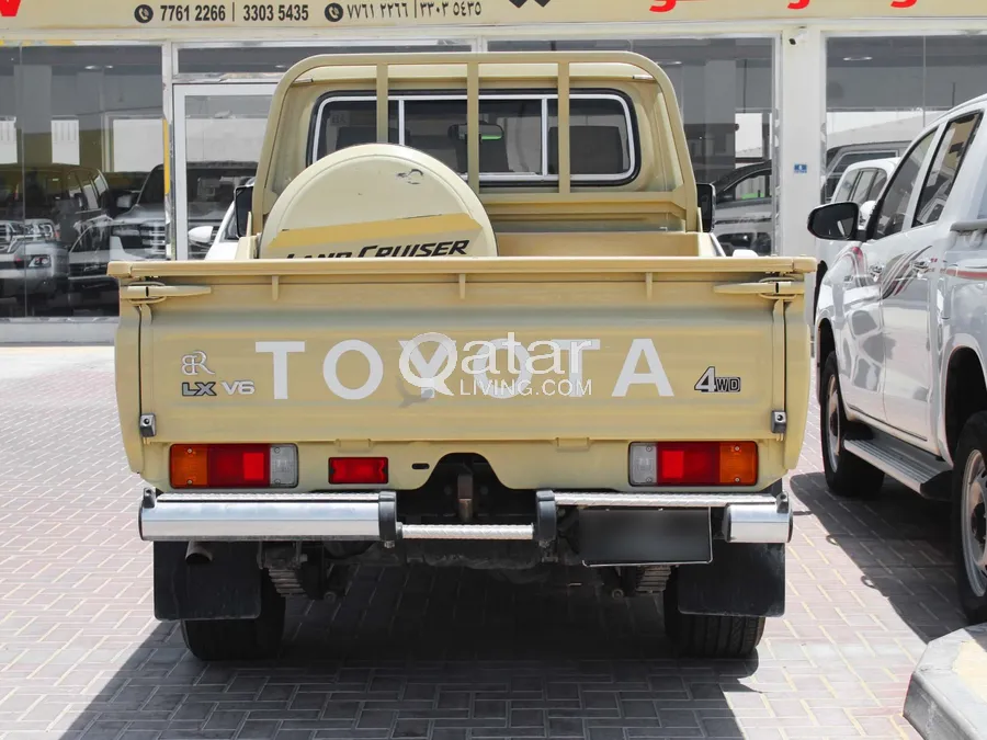 TOYOTA LANDCRUISER PICK UP LX 2022