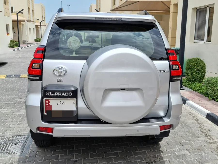 Toyota Prado 2023 TXL V6 – Silver | Under Warranty | Immaculate Condition