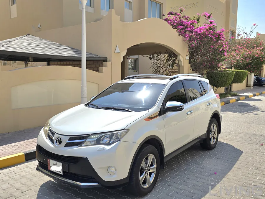 Toyota Rav 4  ,,, Please Reading 