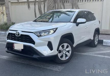 Toyota RAV4  2024