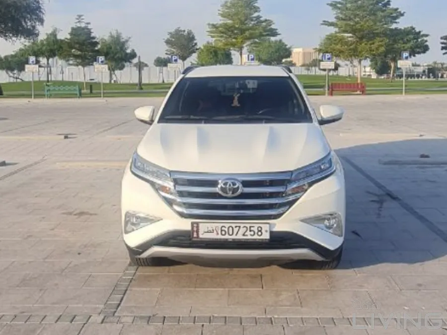 TOYOTA RUSH