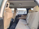 Toyota Sequoia 2014
