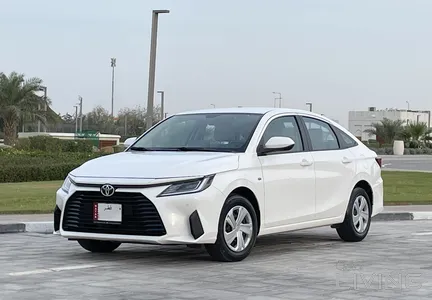 Toyota Yaris 1.5 E 2024