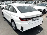 Toyota Yaris Standard 2024 V4