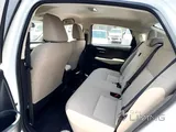 Toyota Yaris Standard 2024 V4