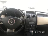 Very low km Renault duster 2017 model