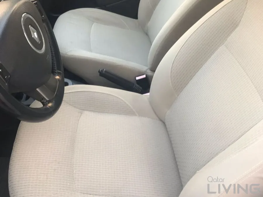 Very low km Renault duster 2017 model