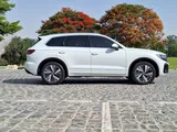 VOLKSWAGEN TOUAREG 2024