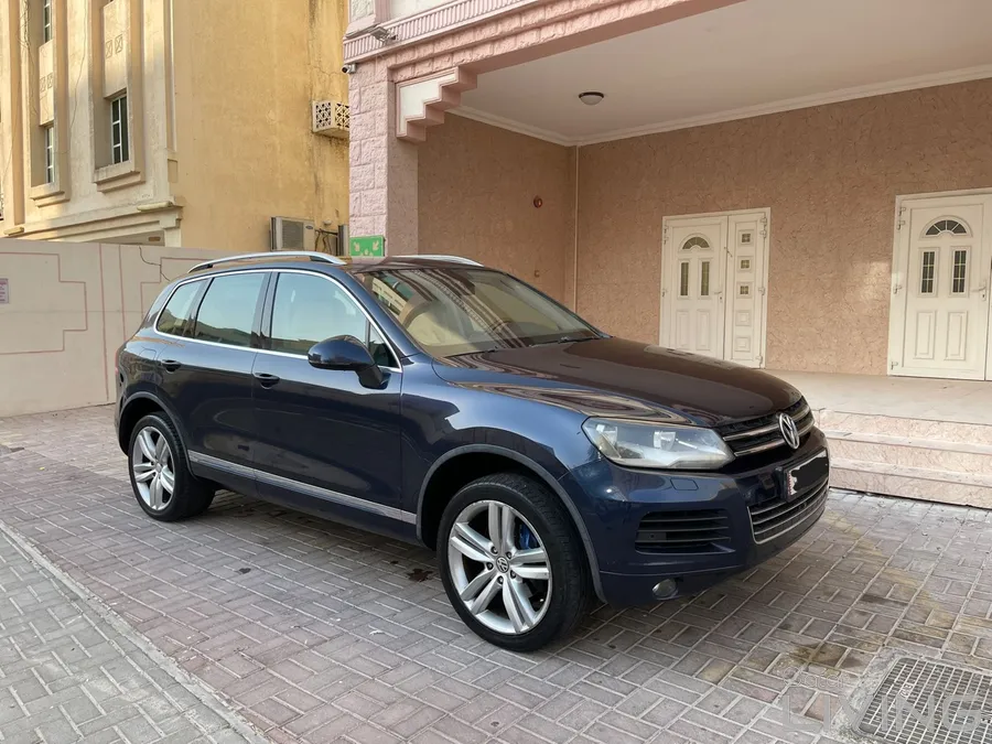 Volkswagen Touareg V6 (3.6L) Mid Option