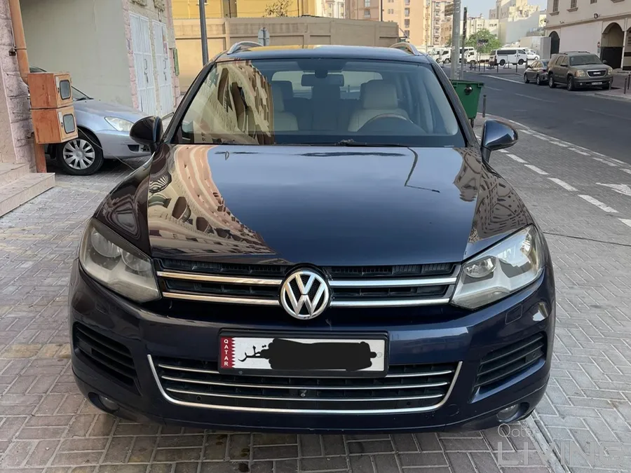 Volkswagen Touareg V6 (3.6L) Mid Option
