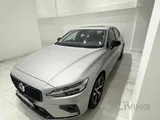 VOLVO S60 B4 PLUS DARK