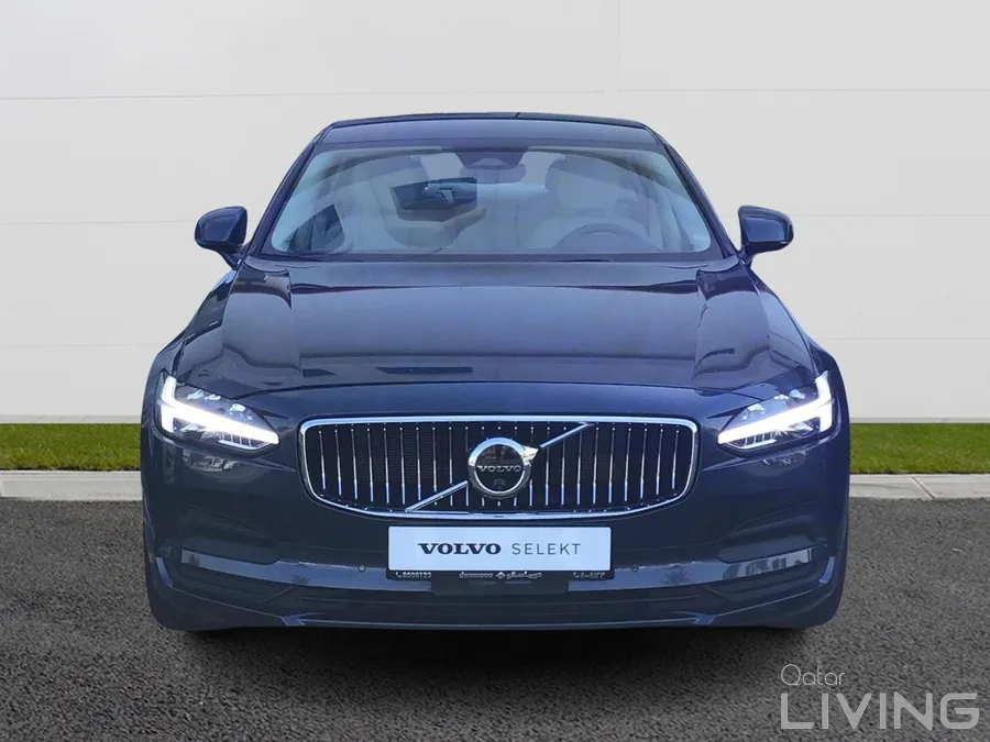 VOLVO S90 C0RE  2024