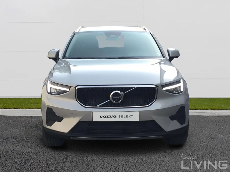 VOLVO XC40 CORE