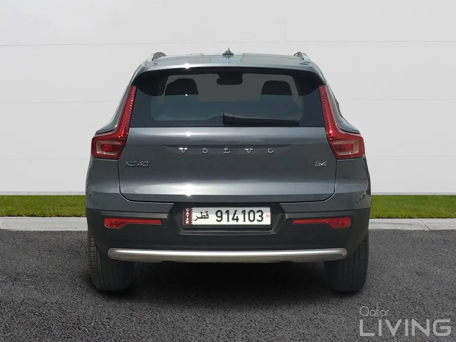 VOLVO XC40 CORE 2023