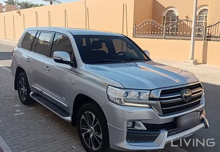 Toyota Land Cruiser VXR Grand Touring S 2020